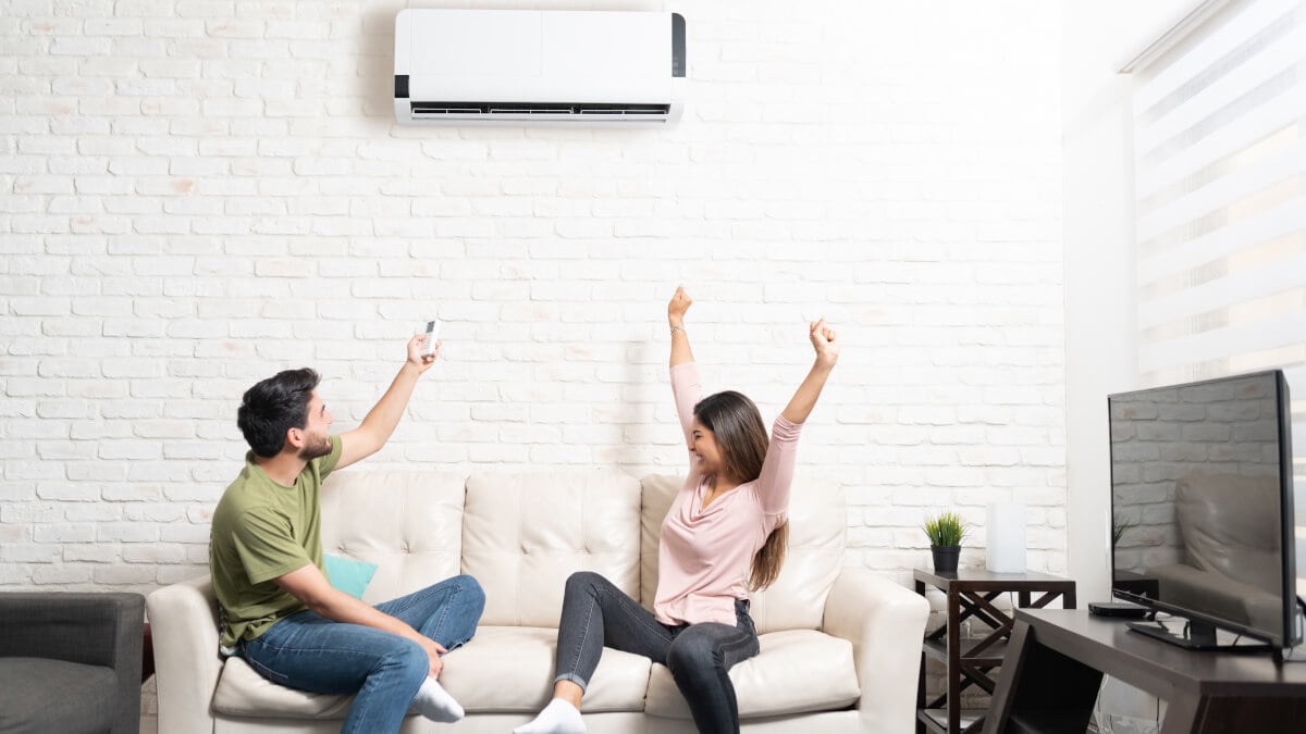 Evaluating the Pros and Cons of Ductless Air Conditioning Systems