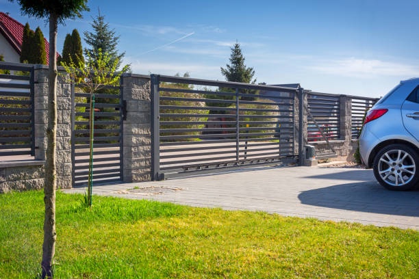 Tips For Enhancing Curb Appeal with Stylish Fencing Gates