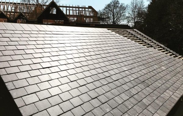 5 Essential Factors to Consider When Choosing Roofing Materials in Cambridge