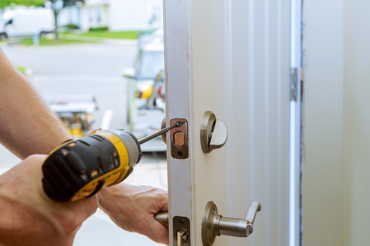 Top Reasons to Hire a Locksmith Melbourne