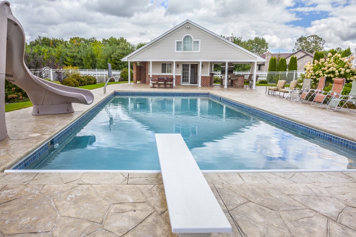 How to Find Pool Renovation Service Providers Online