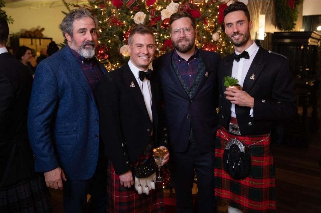 The Perfect Wedding Kilt Outfit for Men at the Wedding Ceremony