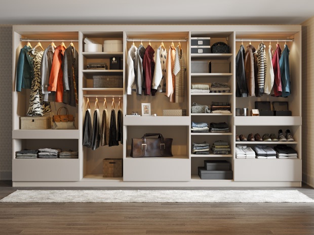 How to Find a Custom Wardrobe Manufacturer