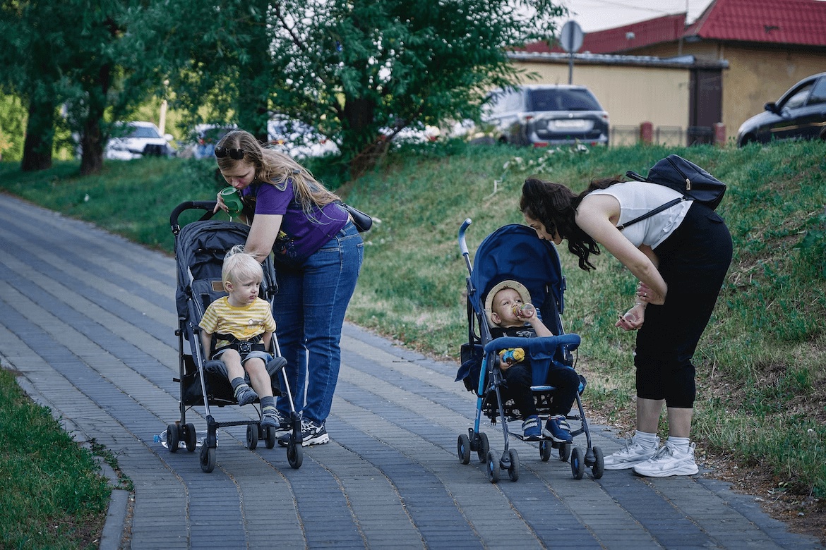 Exploring the Versatility: Different Types of Baby Strollers Offered by Baby Stroller Companies