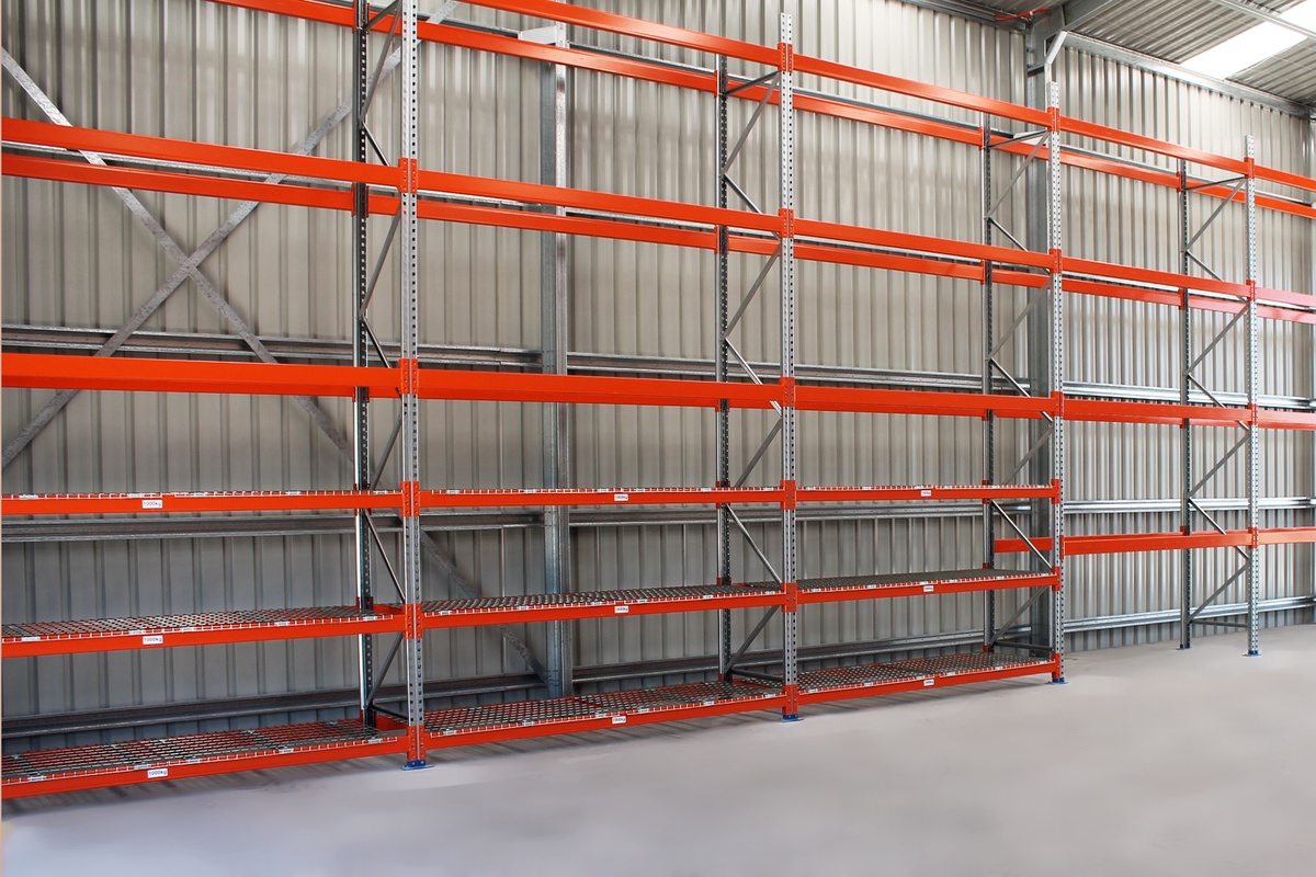The Benefits of Boltless Shelving Systems