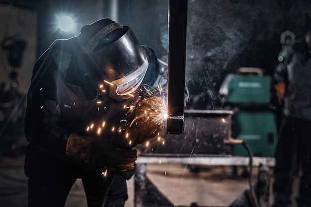 Choosing The Right Mobile Welding Service For Your Specific Needs