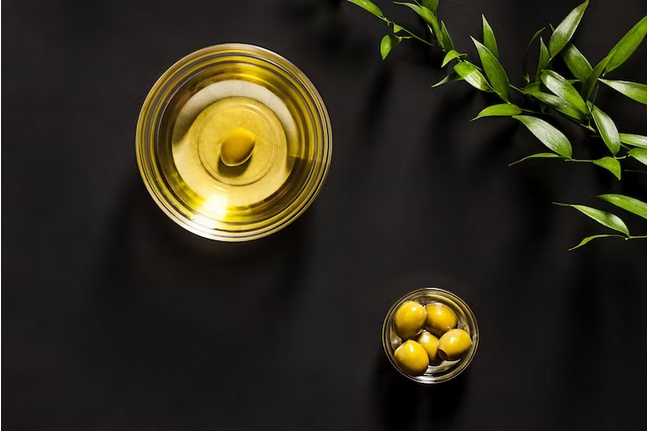 Unveiling the Goodness: Exploring the World of Organic Extra Virgin Olive Oil