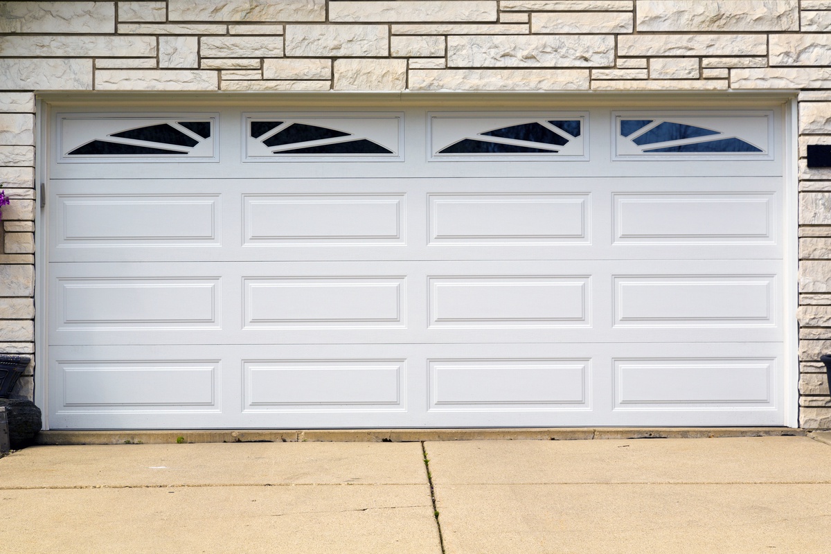 How to Choose the Best Garage Doors for Your Home