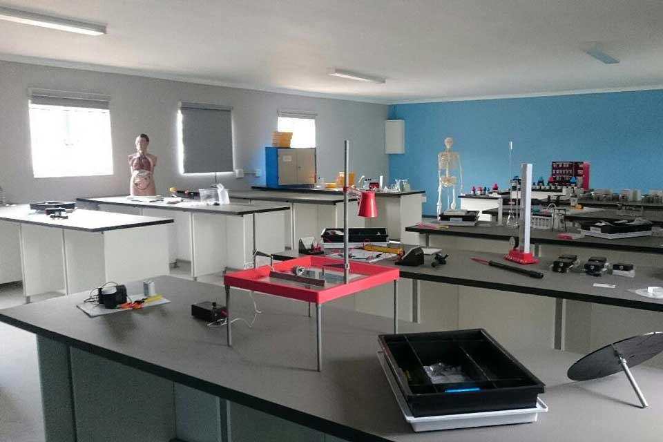 What are the maintenance and cleaning requirements for laboratory furniture?