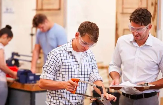 Trade School Los Angeles: Empowering Students with Specialized Vocational Education