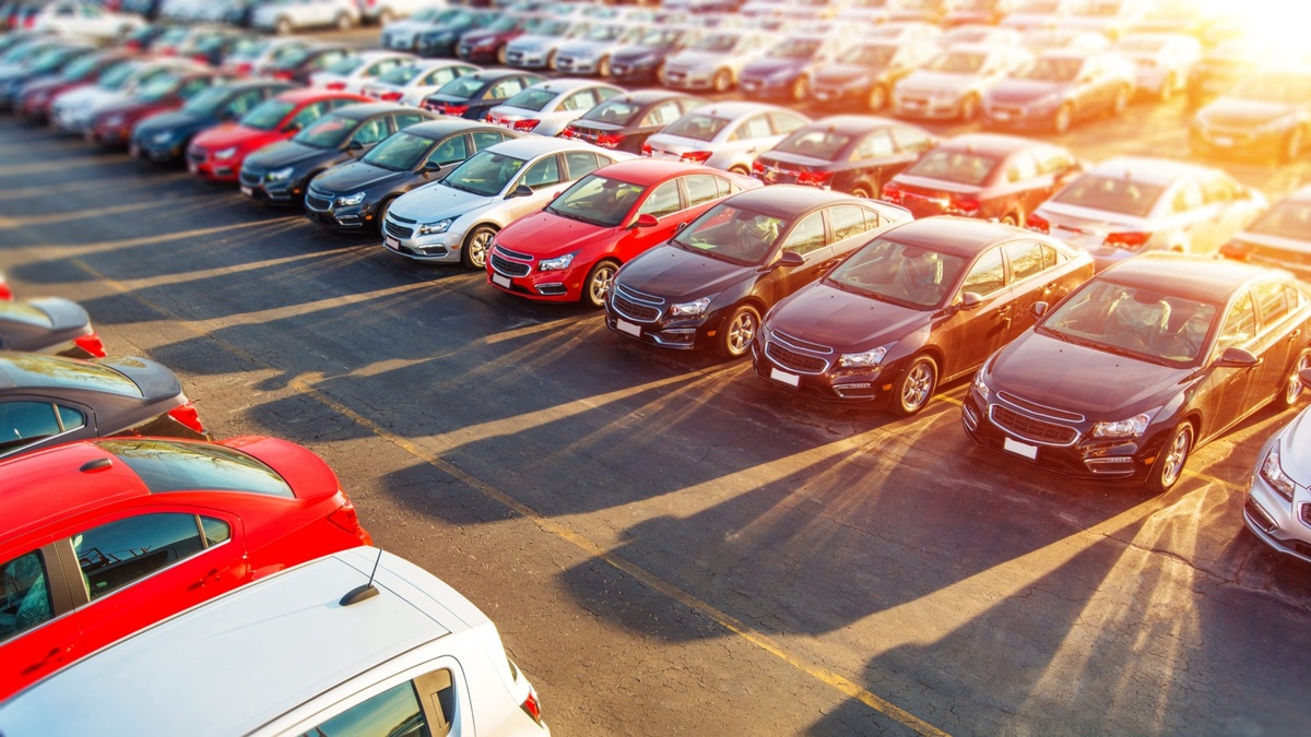 Clearing the Myth Fog: Debunking Common Misconceptions about Used Cars