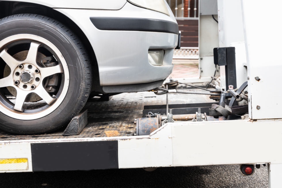 What Are The Advantages Of Flatbed Towing