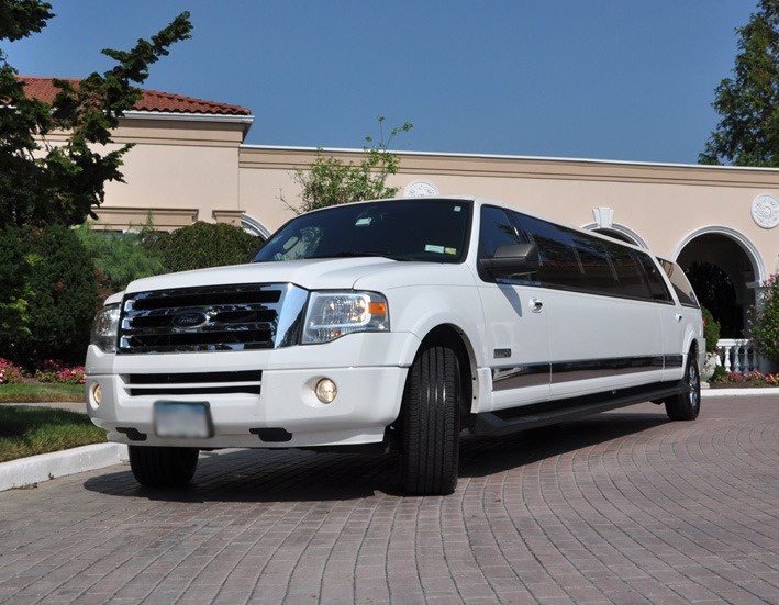 How To Choose The Best Limo Services?