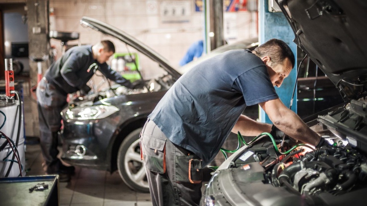 Everything You Need to Know About Windscreen Repairs