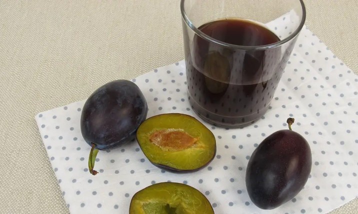 Learn Delicious Prune Juice Recipe and Health Benefits
