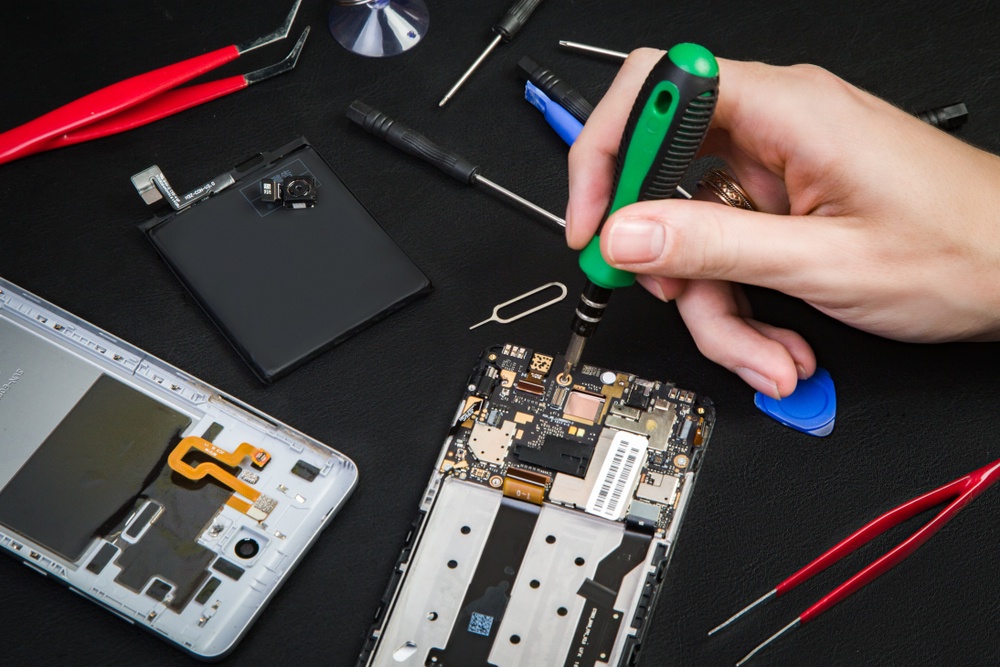 Beyond Cracks: Lesser-Known Cell Phone Repairs and Their Solutions