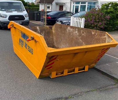 Finding the Right Fit: Exploring Skip Hire Options in Northfield