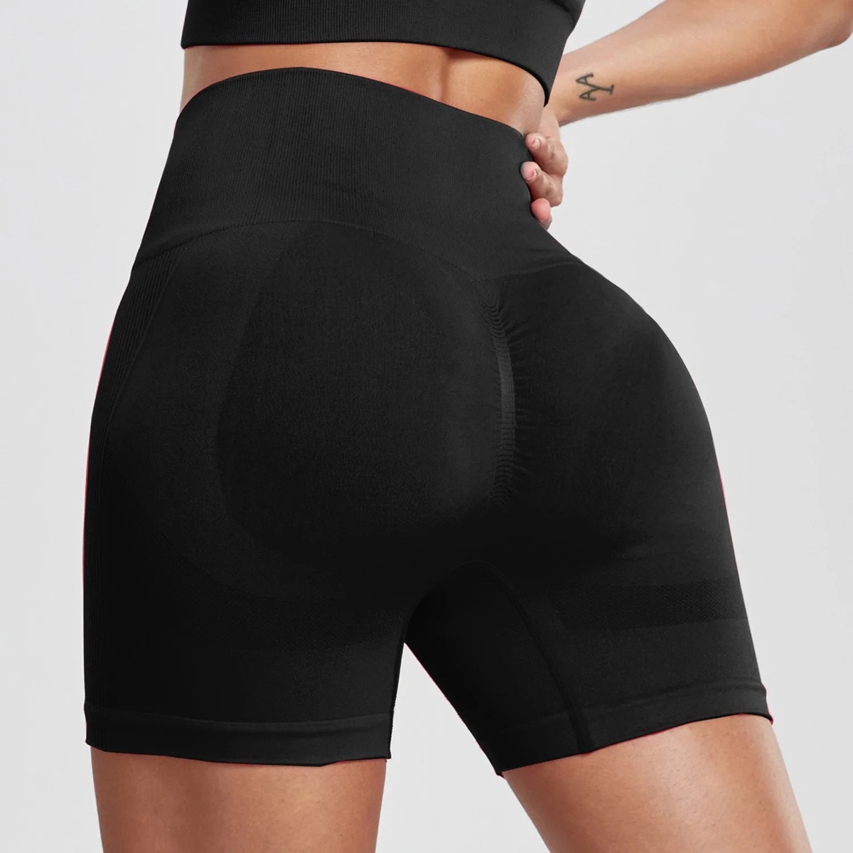 How To Buy The Perfect Scrunch Bum Gym Shorts