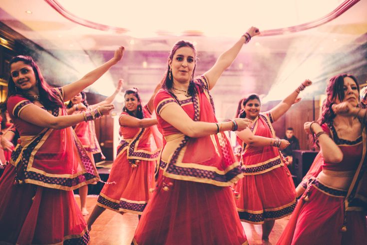 The Influence of Dance Studios on Professional Dance Careers