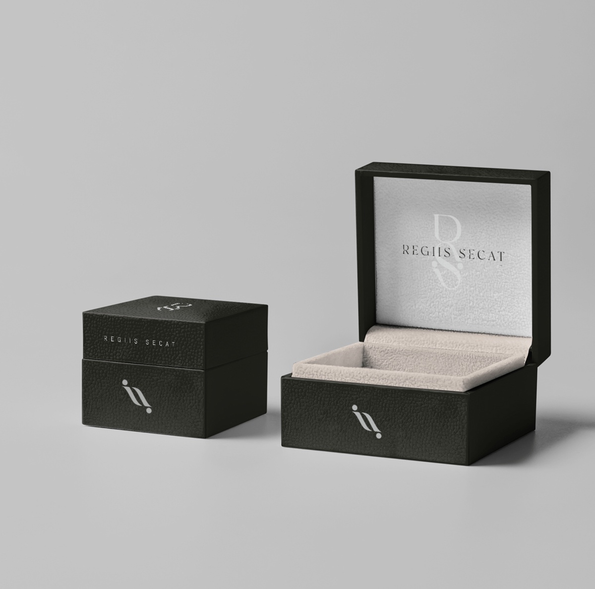 Bangle Boxes: A Shimmering Fusion of Elegance and Functionality