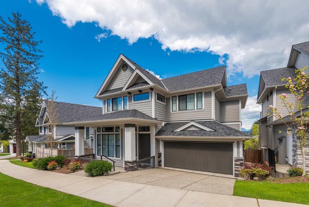 Comparing Residential And Commercial Roofing