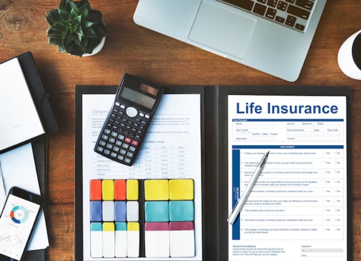 Understanding Decreasing Whole Life Insurance: A Comprehensive Guide