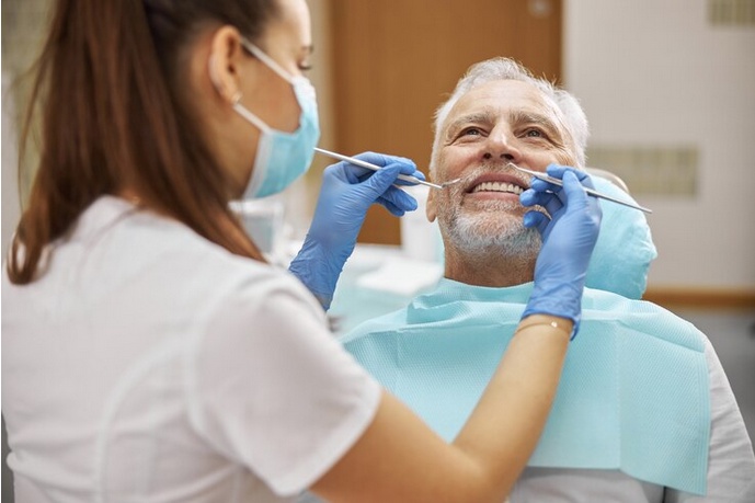 Handling Unexpected Dental Issues: Tips from an Emergency Dentist in New Orleans
