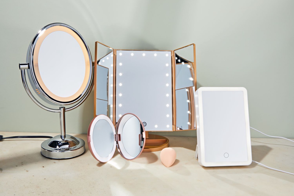 The Future of Beauty: Unveiling the Magic of Smart Makeup Mirrors