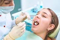 Smile Illumination: A Deep Dive into the World of Teeth Whitening Dentists