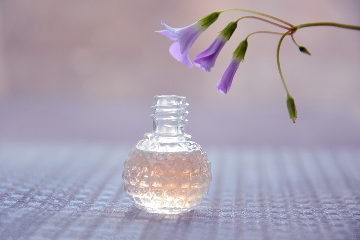 Aromatherapy on Wheels: Car Freshener Manufacturers and Wellness Trends