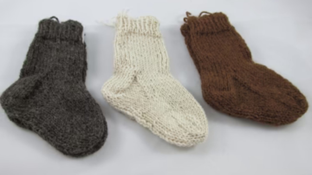 A Touch of Luxury: Why Alpaca Socks Are a Must-Have in Your Wardrobe