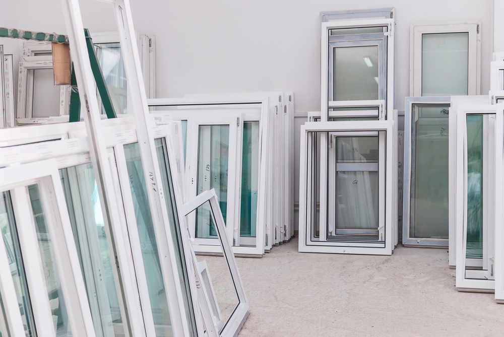 Seamless Process: What to Expect When Hiring a Mirror Installation Company