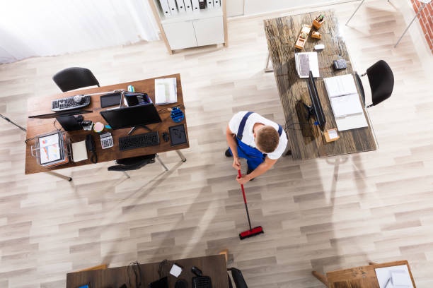 Office Cleaning Service: Keeping Your Workspace Pristine