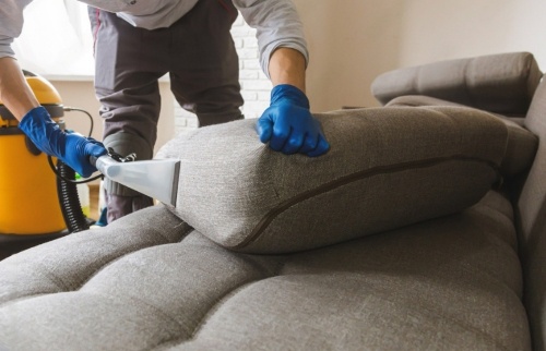 How to Dry A Wet Couch Fast?