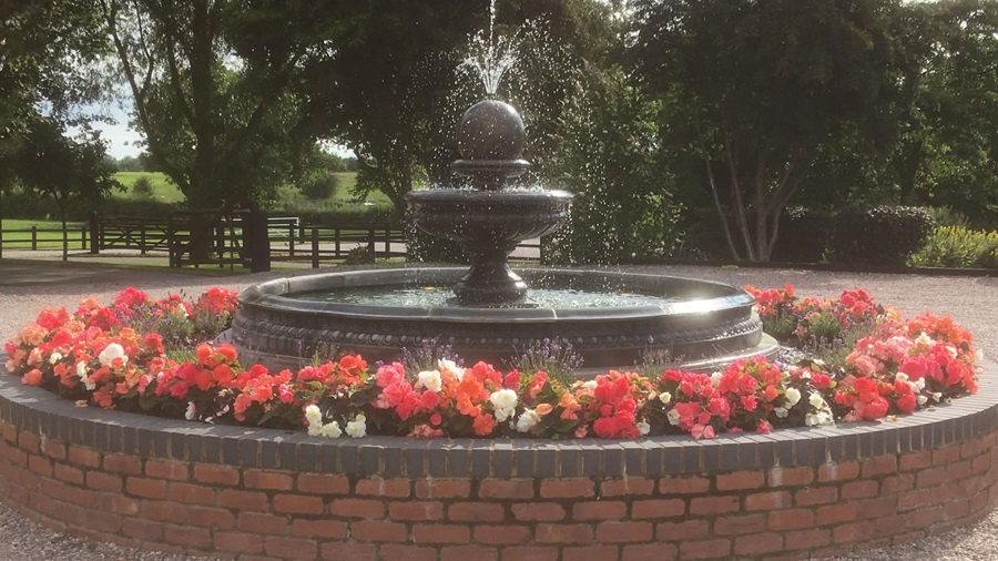 Garden Features UK: Exclusive and Unique Water Features and Garden Fountains