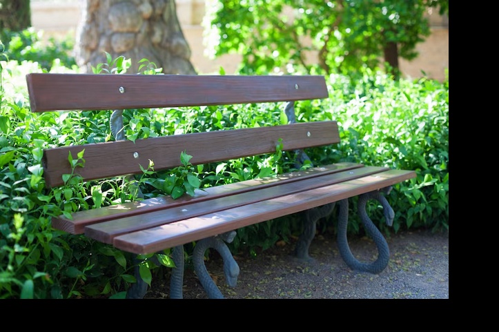 The Timeless Appeal of Garden Teak Benches: A Stylish Choice