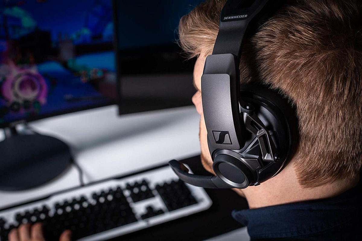 Unveiling the Ultimate Gaming Experience: Gaming Headphones with Surround Sound