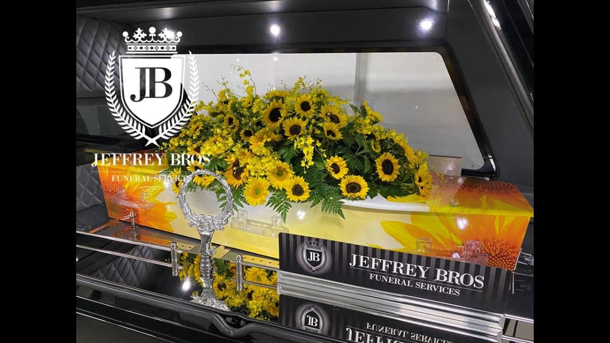 Everything you need to know about the various types of funeral directors