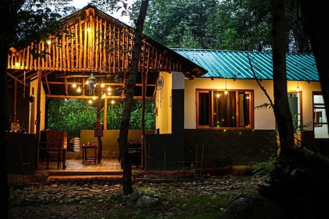 Spectacular Scenery Awaits: Unveiling the Top Hotels with Breathtaking Views in Manali