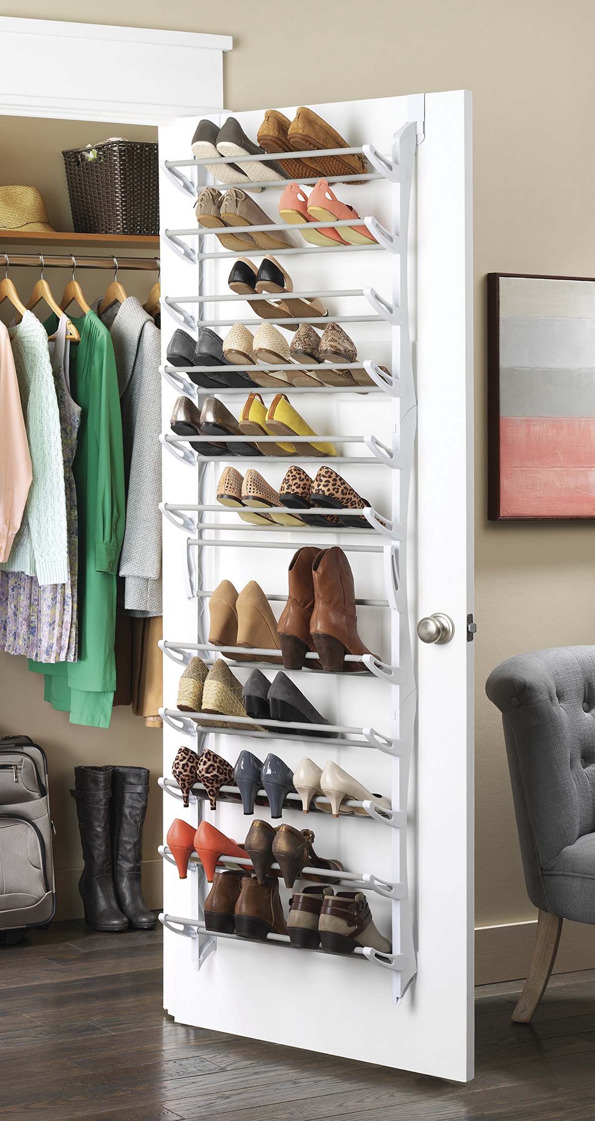 Organize Your Space Efficiently with a Shoe Rack Behind the Door