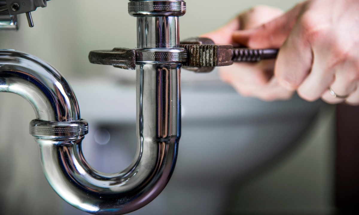 Water Purification Systems: Enhancing Water Quality in Homes