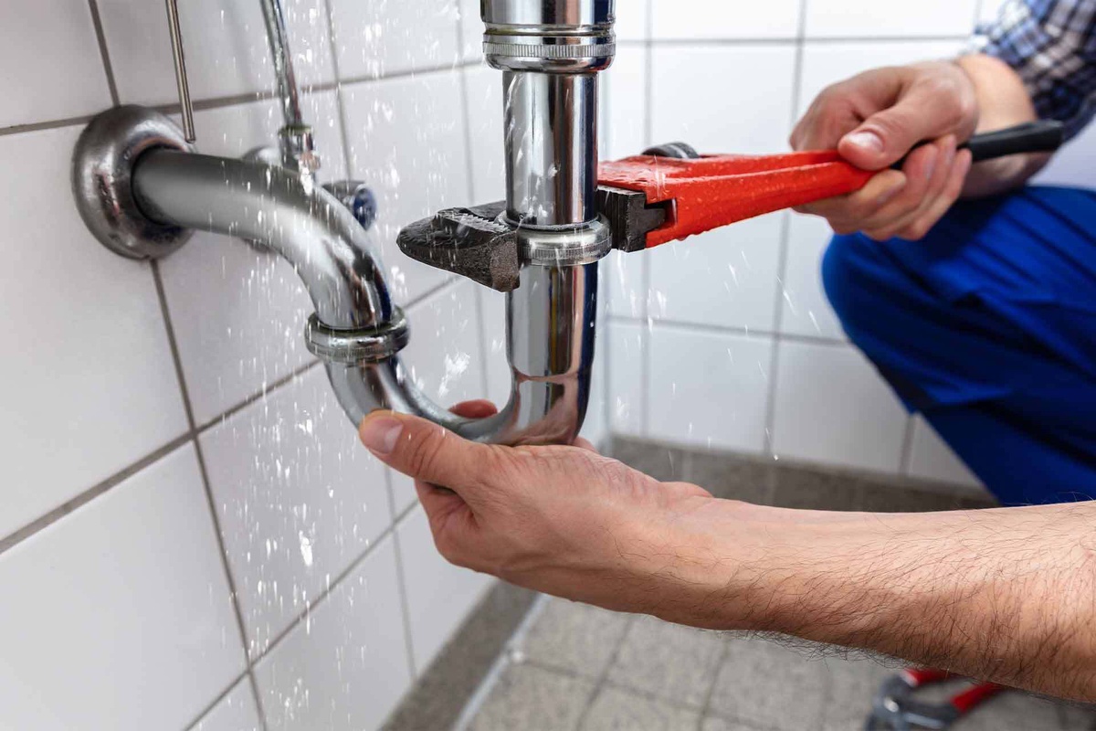 Choosing the Right plumbing commercial services: A Business Owner's Guide