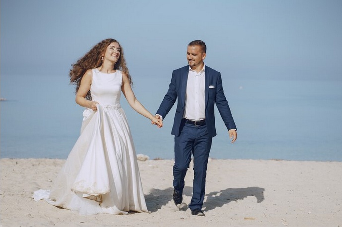 Seaside Sophistication: Groom Attire for Beach Weddings