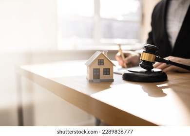 When Do You Need a Property Litigation Lawyer?