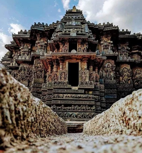 Temples in South India: A Journey Through Spiritual Splendor