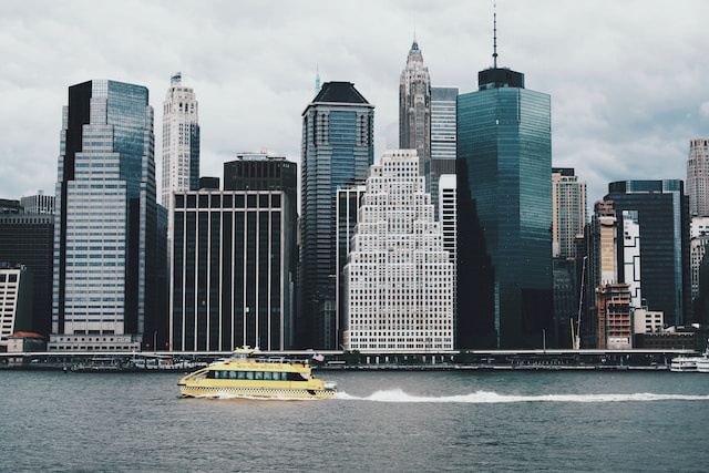 Choosing the Right Real Estate Company: Your Key to Success