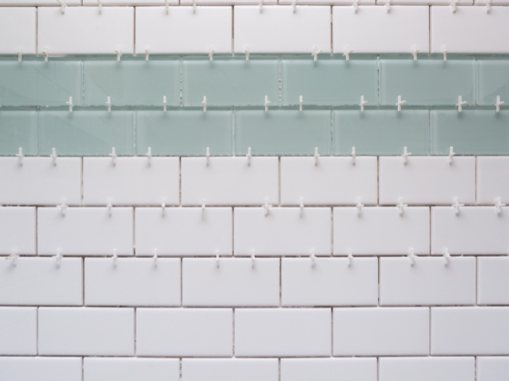Subway Tiles 2.0: Modern Twists on a Traditional Favourite
