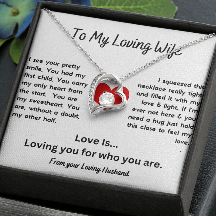 CHOOSING THE RIGHT FOREVER LOVE NECKLACE: A GUIDE TO FINDING THE PERFECT PIECE FOR YOUR WIFE