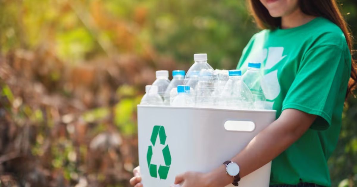 How Does Recycling Waste Affect the Environment?