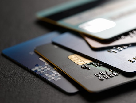 Secured vs. Unsecured Credit Cards: Understanding the Differences and Making Informed Choices